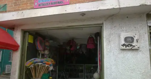 MISCELANEA Y PAPELERIA SOFY